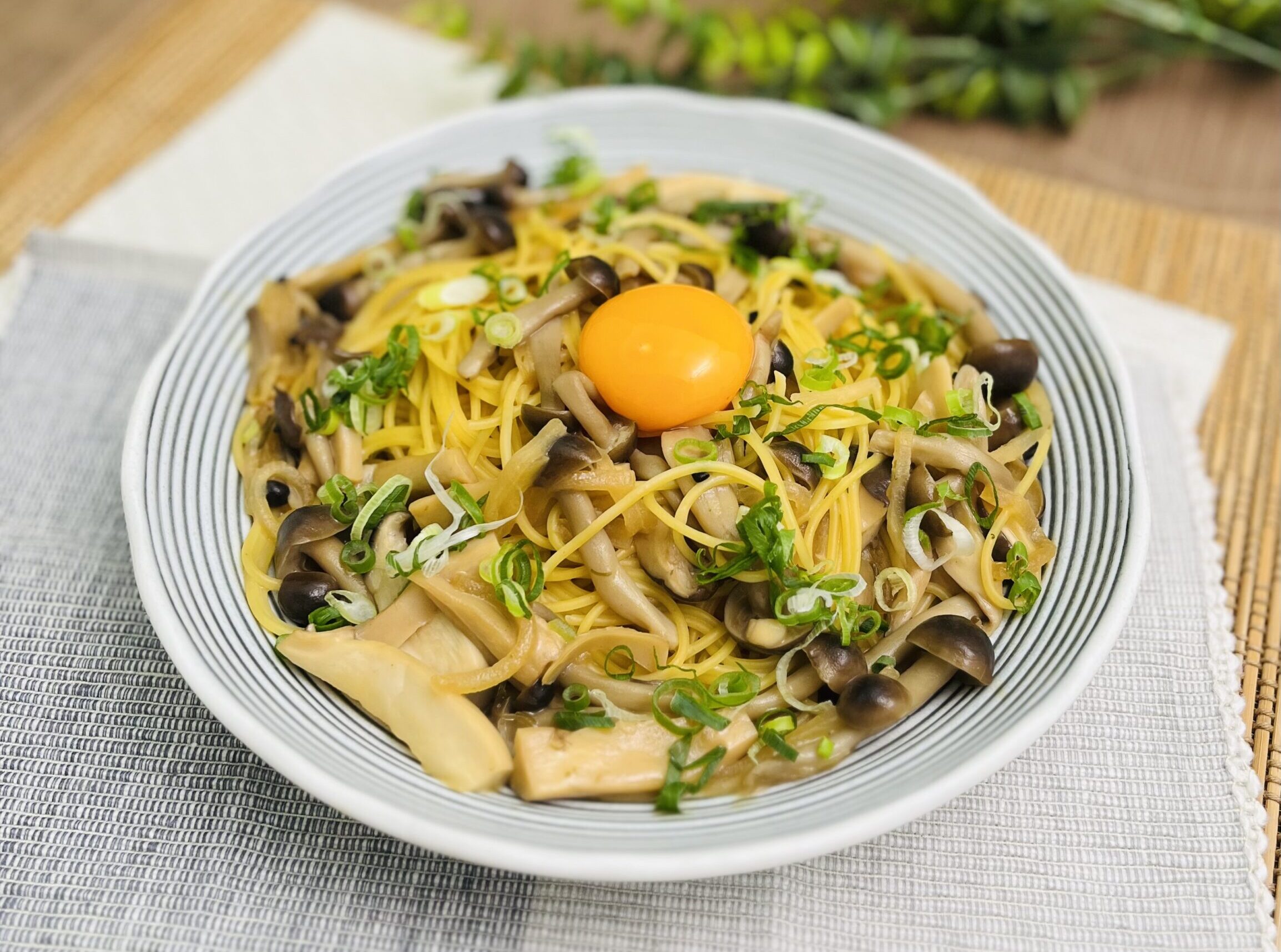 エリンギとしめじの和風パスタ